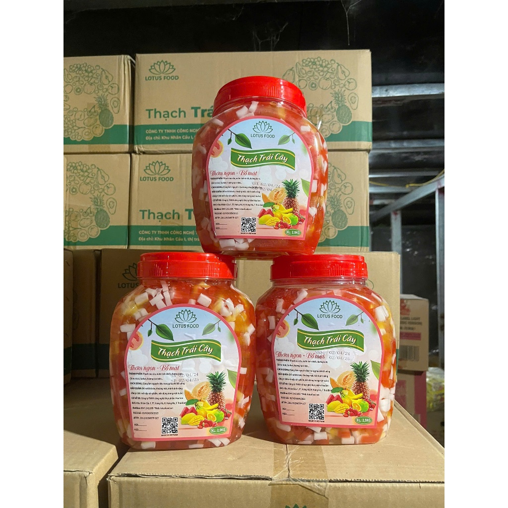 1 thùng 8 hộp Thạch Thủy Tinh BiBi 3 màu ( 2,5kg )ăn liền hay ăn cũng chè, sữa chua đều ngon