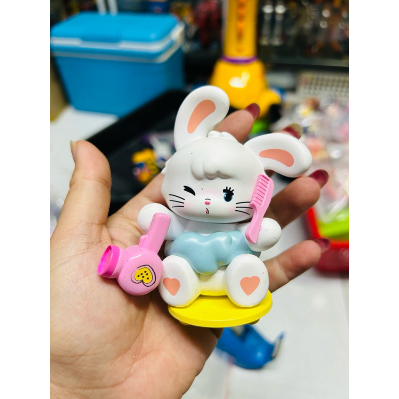 Mô hình Mèo Miniso Mikko Illustrator Stay at Home Blind Box