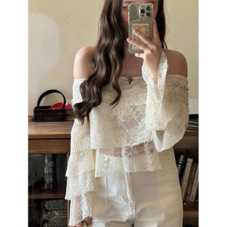 Betti Club - Beloved Top - Áo ren xếp tầng dài tay trễ vai