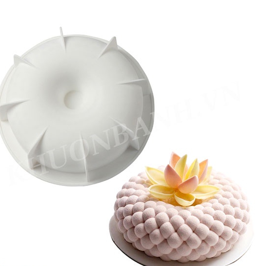 Khuôn silicon hình tròn có lỗ giữa họa tiết quả trám làm bánh nướng rau câu