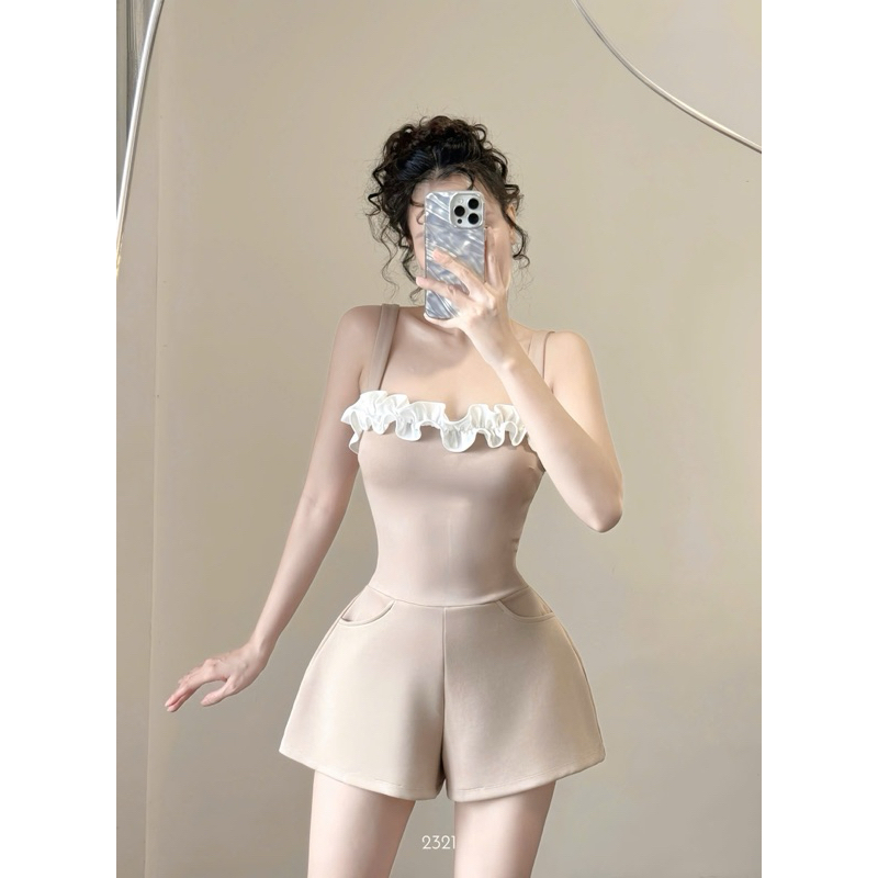 𝐍𝐄𝐖 𝐀𝐑𝐑𝐈𝐕𝐀𝐋 ✨ CAM KẾT CHUẨN HÌNH (𝐎𝐑𝐀𝐍𝐆𝐄 𝐒𝐓𝐔𝐃𝐈𝐎𝐒 ) - Jumpsuit Thiết Kế Cổ Vuông Viền Nhún