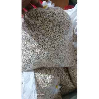 cùi bắp lót chuồng 1kg