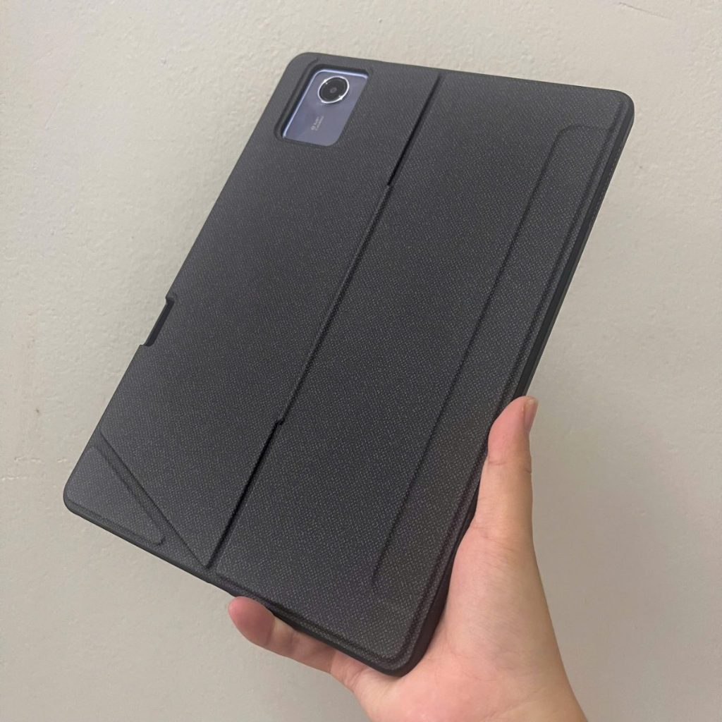 Bao da bàn phím Lenovo Tab M11 có Touchpad, giá đỡ, đèn LED, có thể tháo rời