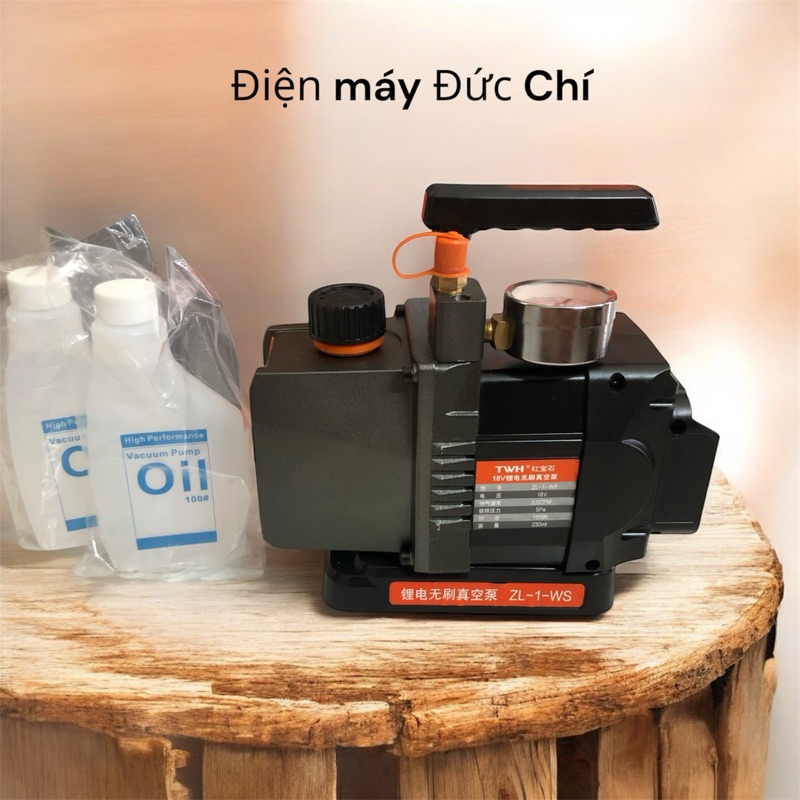 Máy hút chân không dùng pin TWH động cơ không chổi than 1 cấp  2.5CFM và 2 cấp 4.5CFM