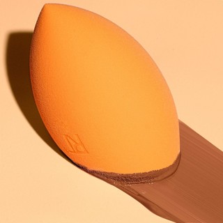 Mút Tán Kem Nền RT Real Techniques MIRACLE COMPLEXION SPONGE