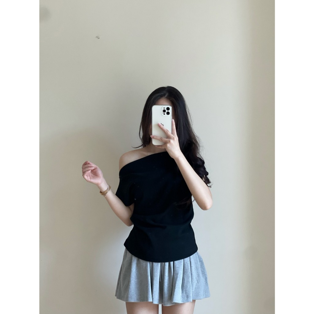 Áo Thun Lệch Vai Xếp Ly, Áo Kiểu Sườn Nhún Eo Thanh Lịch, Áo Phông Form Vừa Chất Vải Co Dãn Mềm Mịn | BigBuy360 - bigbuy360.vn