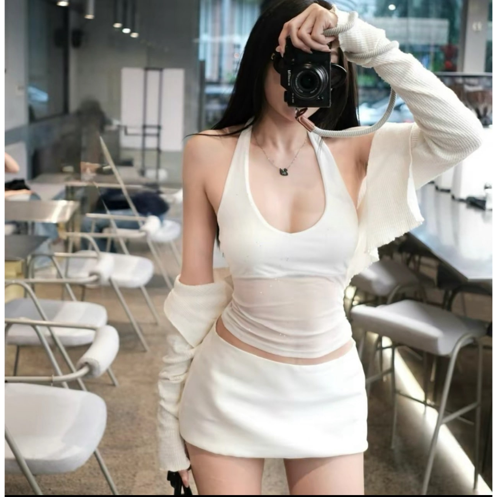 Chân váy ngắn chữ A, chân váy trơn dáng ngắn form chữ A basic | BigBuy360 - bigbuy360.vn