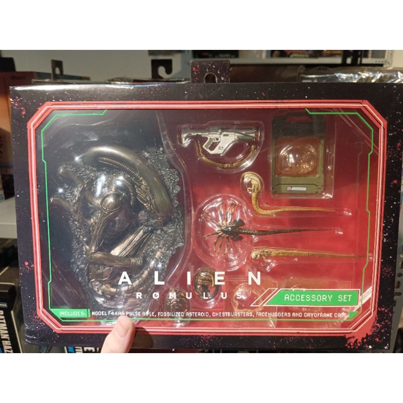 Mô hình NECA Alien Romulus Accessory set có sẵn