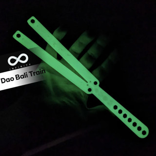[Bản Dạ Quang] Đồ Chơi Tập Múa Balisong butterfly trainer Bản Phát Sáng Trong Tối