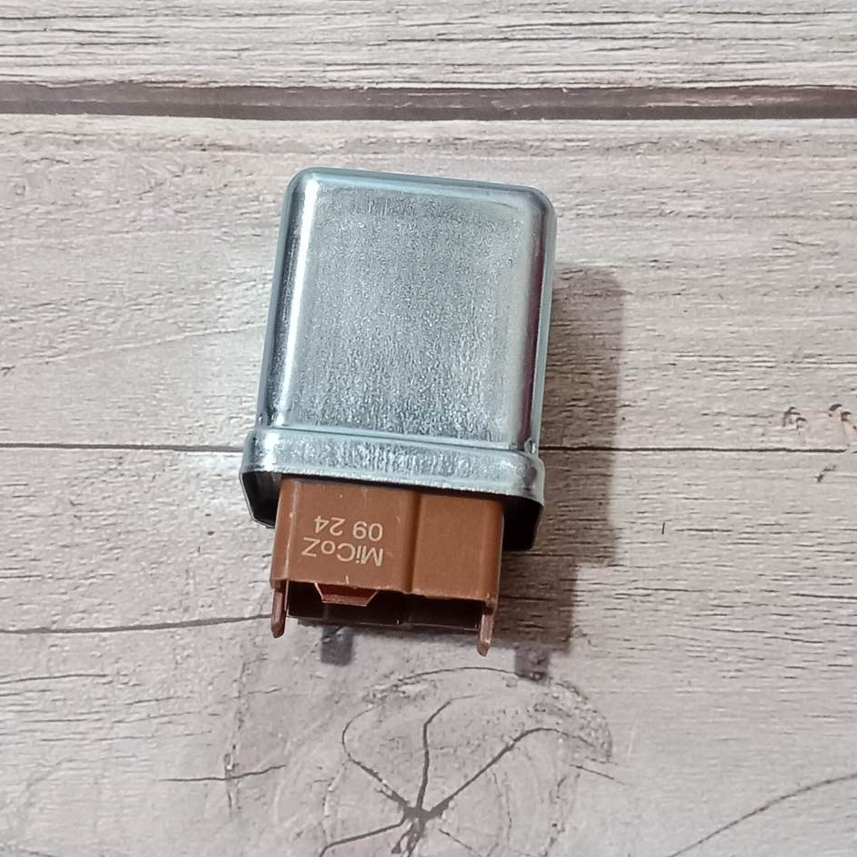 Rơ le đề vuông xe máy / cóc đề vuông Exciter 135 , Exciter 1150, Sirius