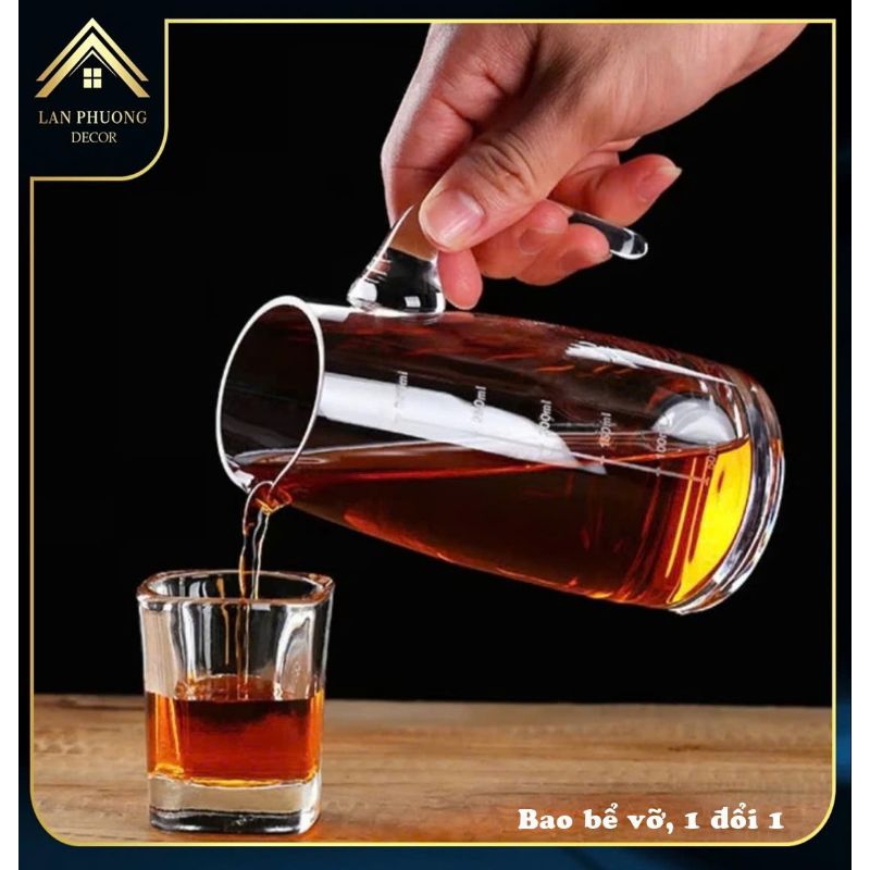 Bình rót sữa, r ượu thủy tinh pha lê, bình rót có chia vạch ,dung tích 100-150-300ml FJQ150