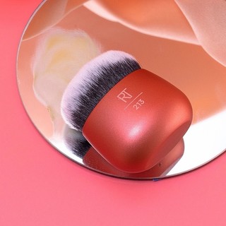 Cọ Tán Nền RT REAL TECHNIQUES Brush Foundation Blender