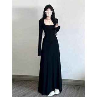 Đầm Váy Zip Dáng Dài Ôm Body Con Cổ U Chiết Eo Tay Dài Tone Màu Đen Đơn Giản Nhẹ Nhàng, Trẻ Trung Tôn Dáng Cực Đỉnh