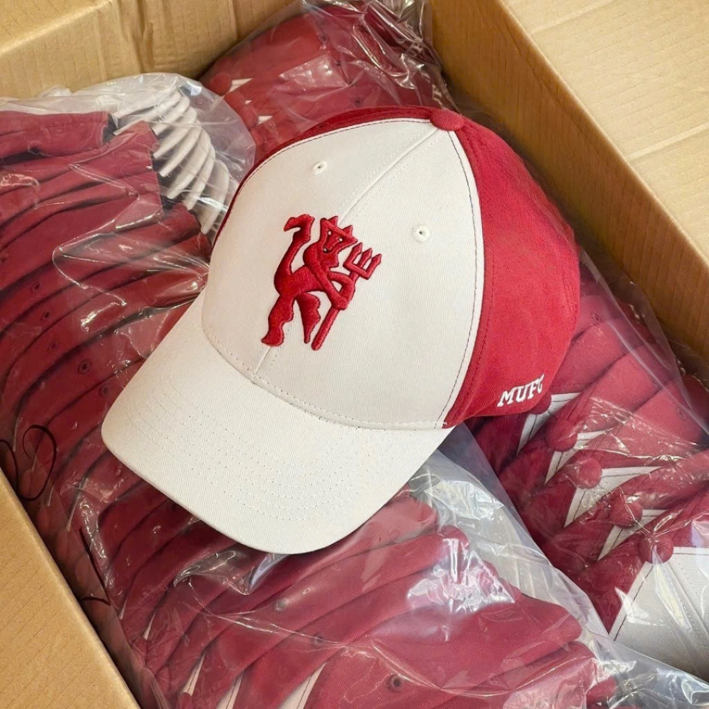 Nón kết, mũ lưỡi trai Trucker CLB Manchester United vải Kaki phối lưới đẹp thời trang