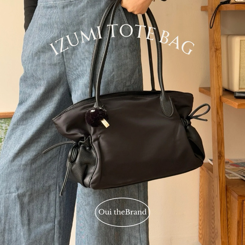 [ Tặng 𝗖𝗵𝗮𝗿𝗺 ] Izumi いずみ Tote Bag - Túi Tote Dù Phối Ngăn Nhún IZUMI ( Ouithebrand ) | BigBuy360 - bigbuy360.vn