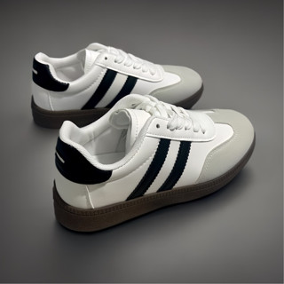 Giày thể thao nữ đế 2 cm phối sọc siêu nhẹ Slim