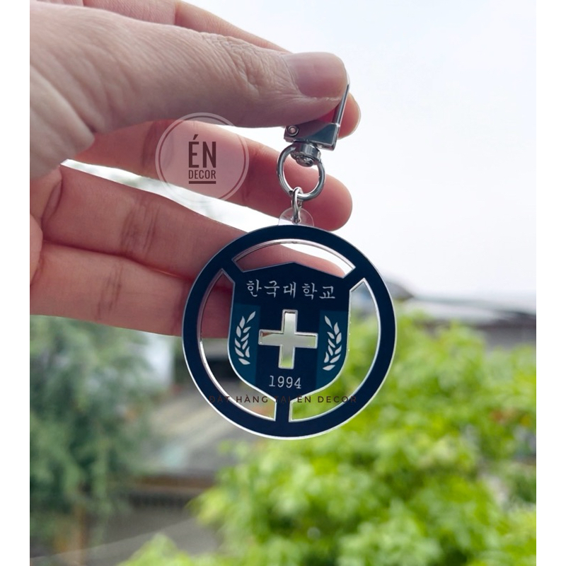 Móc khoá phim friendlyrivalry bạn bạn bè bè - Ánh Art