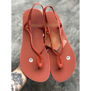 Sandal Nữ dạo phố