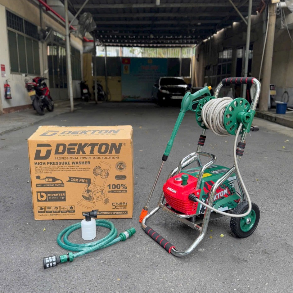Máy xịt rửa xe DEKTON DK-CWR3001Promax / Công Suất 3000W / Công nghệ Inverter