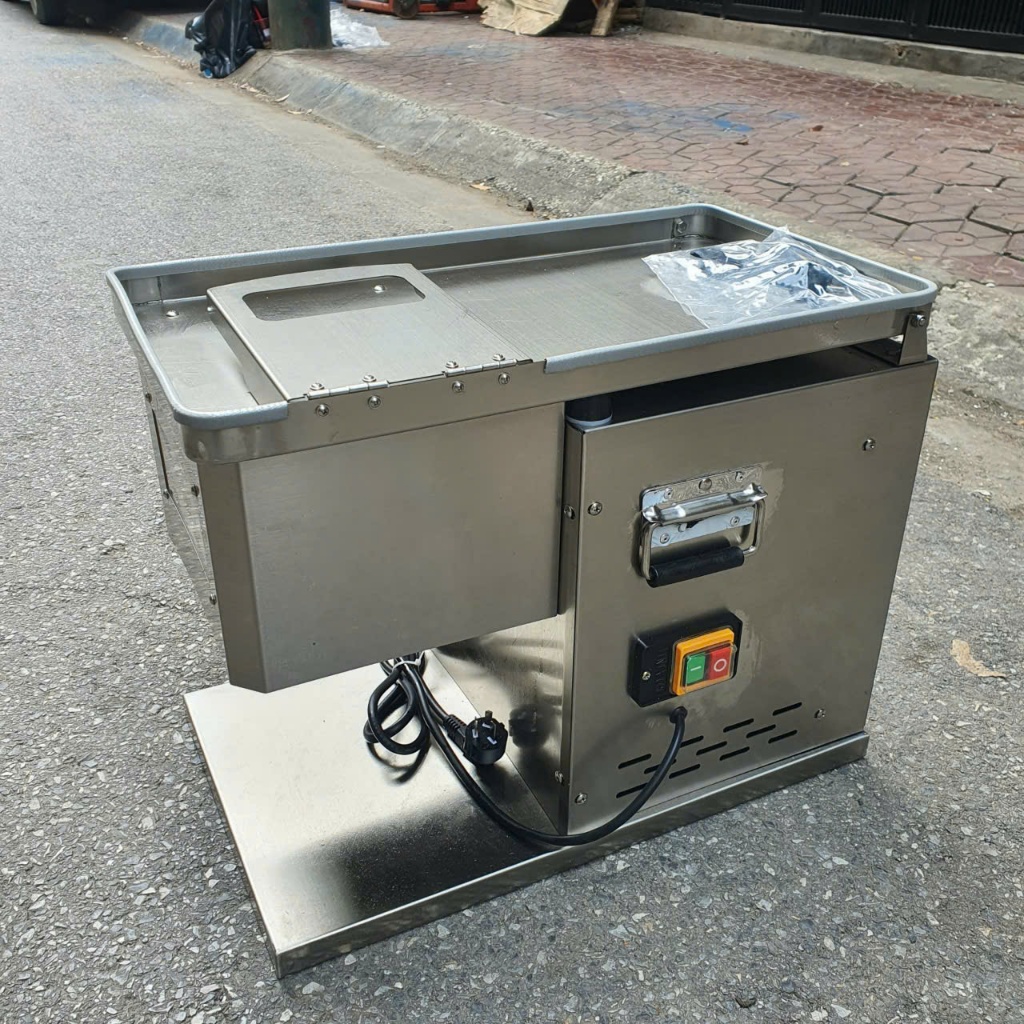 MÁY THÁI THỊT TƯƠI SỐNG QX 260 CỐNG SUẤT 1500W