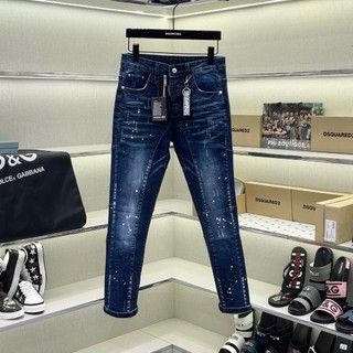 Quần jean bò nam PB biker slimfit xanh mài trơn cào xước vảy sơn phối khoá lệch móc khoá logo QJ683P Hot -2026