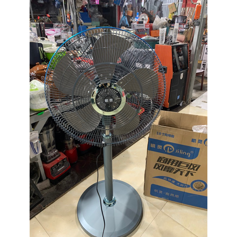 Quạt điện cây hãng Jiling mô tơ 100% đồng