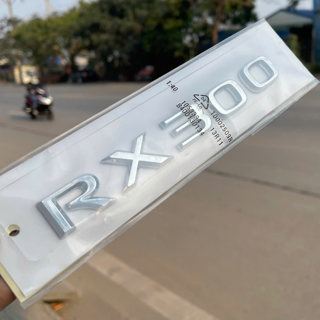 logo chữ nổi LEXUS RX300 dán thân xe