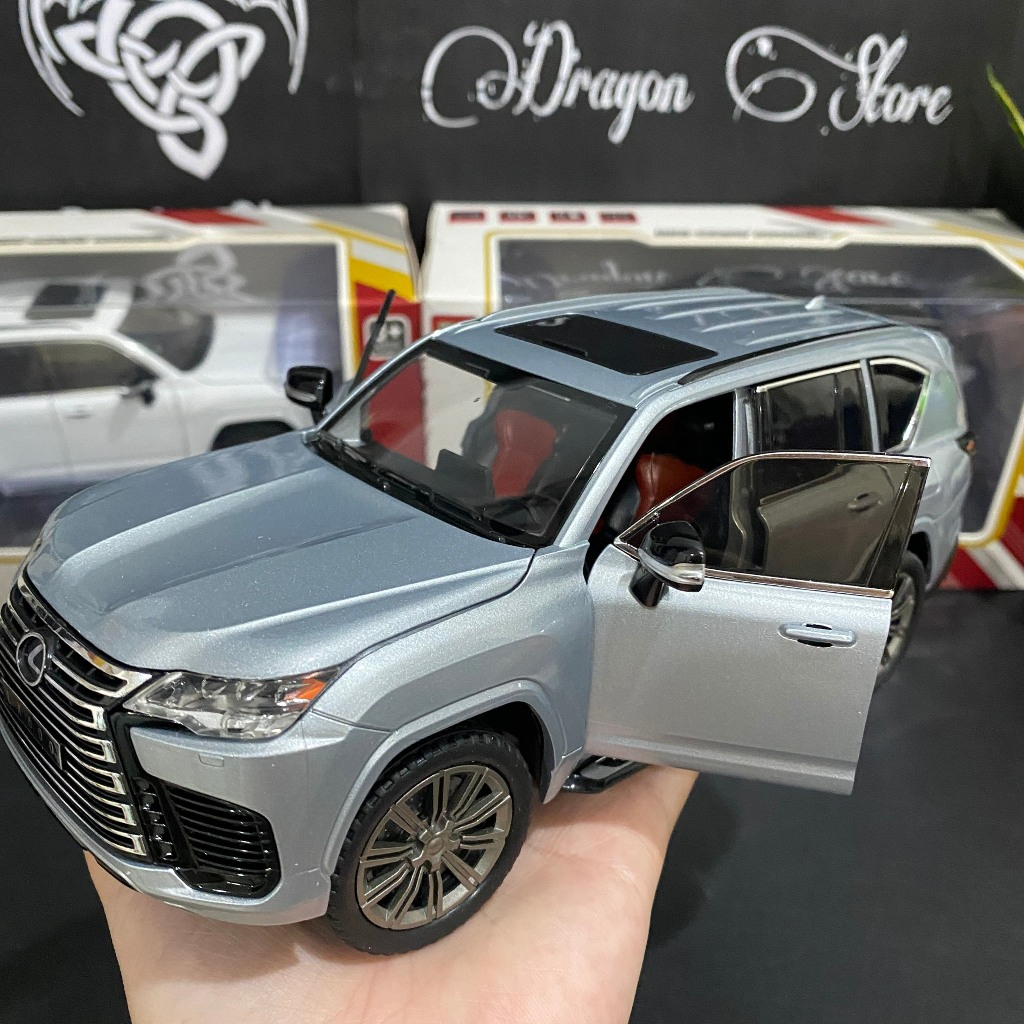 (DEAL HOT) Mô hình xe kim loại ô tô Lexus LX600 tỉ lệ 1:24 khung thép chắc chắn