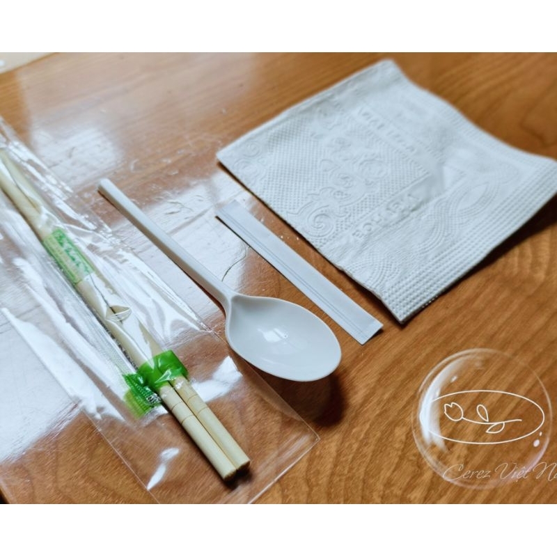 100 Bộ đồ ăn Takeway 4 in 1 _ THÌA ( MUỖNG TRẮNG )