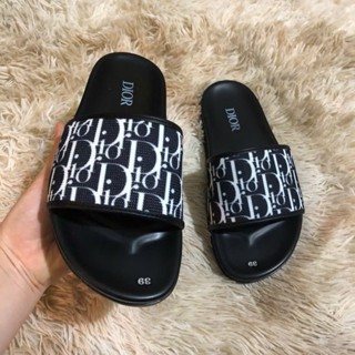 Dép BBR đế cứng, quai ngang nam nữ. Hàng gò may viền chắc chắn chống trơn trượt không thấm nước đủ size 37-43.