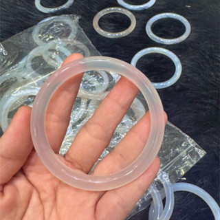 vòng tay bản đũa đá Chalcedony bạch nguyệt quang trắng trong chột 8mm Size 52 mm đến 61mm