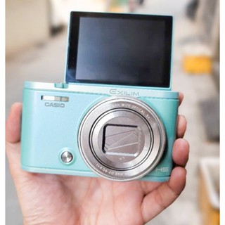  Máy ảnh Casio ZR5000 - 12 Megapixel - Phù thuỷ Selfie - Mới 95% 