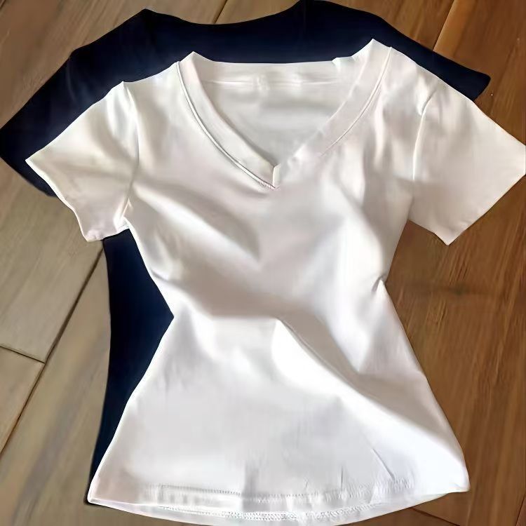 Áo thun nữ cổ V tay ngắn đen trắng phong cách Hàn, thoáng mát, mặc nhà hay dạo…