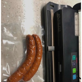 máy hút chân không SHINEJE P290, không kén túi