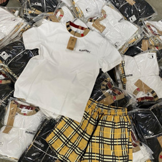 Bộ Quần Áo Nam Nữ Viền Cổ Thêu Chữ Siêu Đẹp, Bộ Quần Áo Cộc Tay Mùa Hè Nam Nữ Cao Cấp