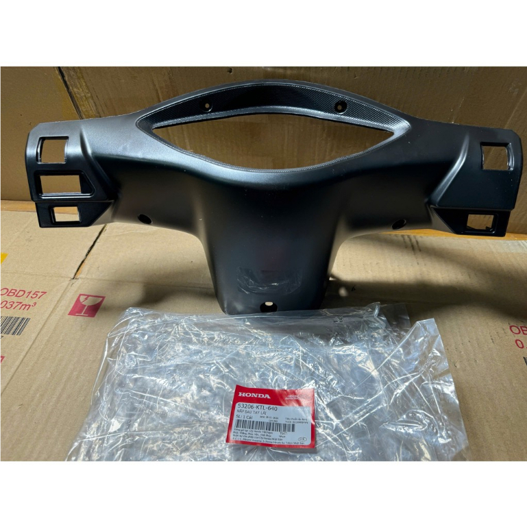 Nắp sau tay lái - Bợ cổ HONDA WAVE S100, A100, RS100, RSX100. Mã SP 53206KTL640