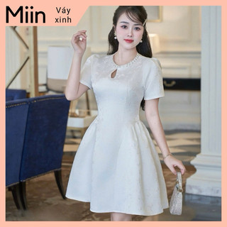 Váy gấm hoa hồng nơ ngực