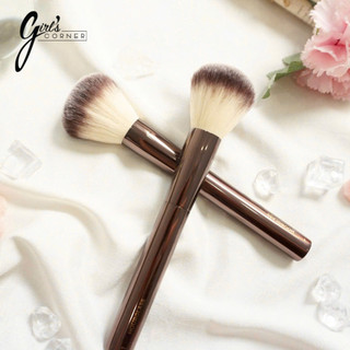 THANH LÝ - MẤT HỘP Cọ phủ phấn Hourglass Powder N.1