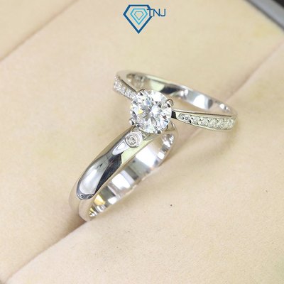 Nhẫn đôi nam nữ Moissanite bạc xi bạch kim kèm thẻ tra cứu lấp lánh sang trọng, khắc tên NDM0016 - Trang Sức TNJ