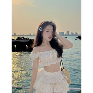 Sét Áo Croptop Trễ Vai Viền Bèo Đính Nơ Mix Chân Váy Nhún Bèo Nhiều Tầng Phối Ren, Sét Đồ Đi Biển Tiểu Thư Sang Chảnh