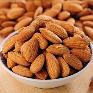 1 Kg Đào Nhân sấy khô nguyên chất.