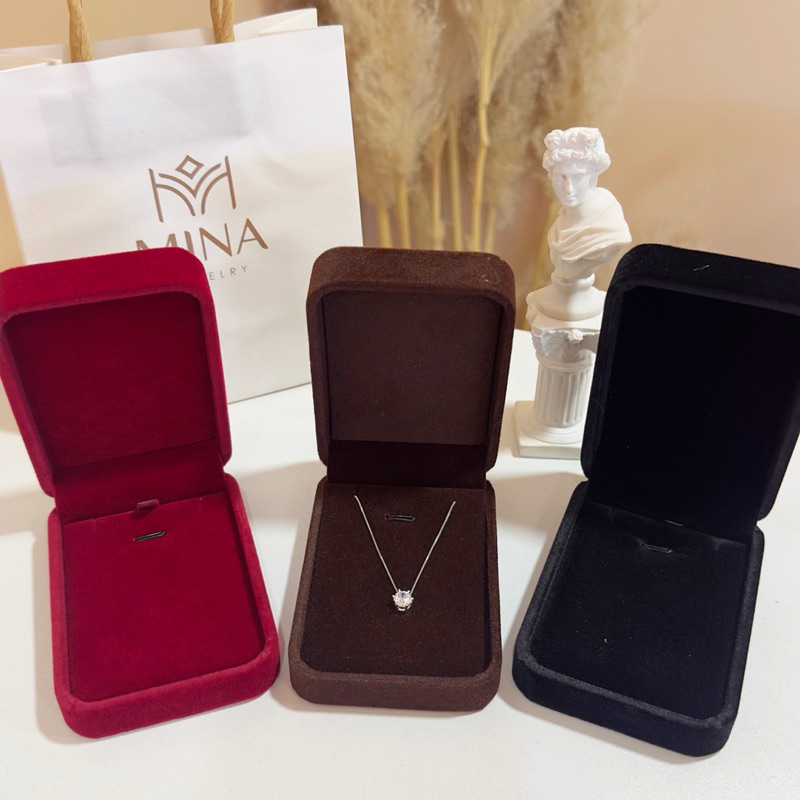 Hộp đựng dây chuyền lắc tay vải nhung cao cấp MINA JEWELRY