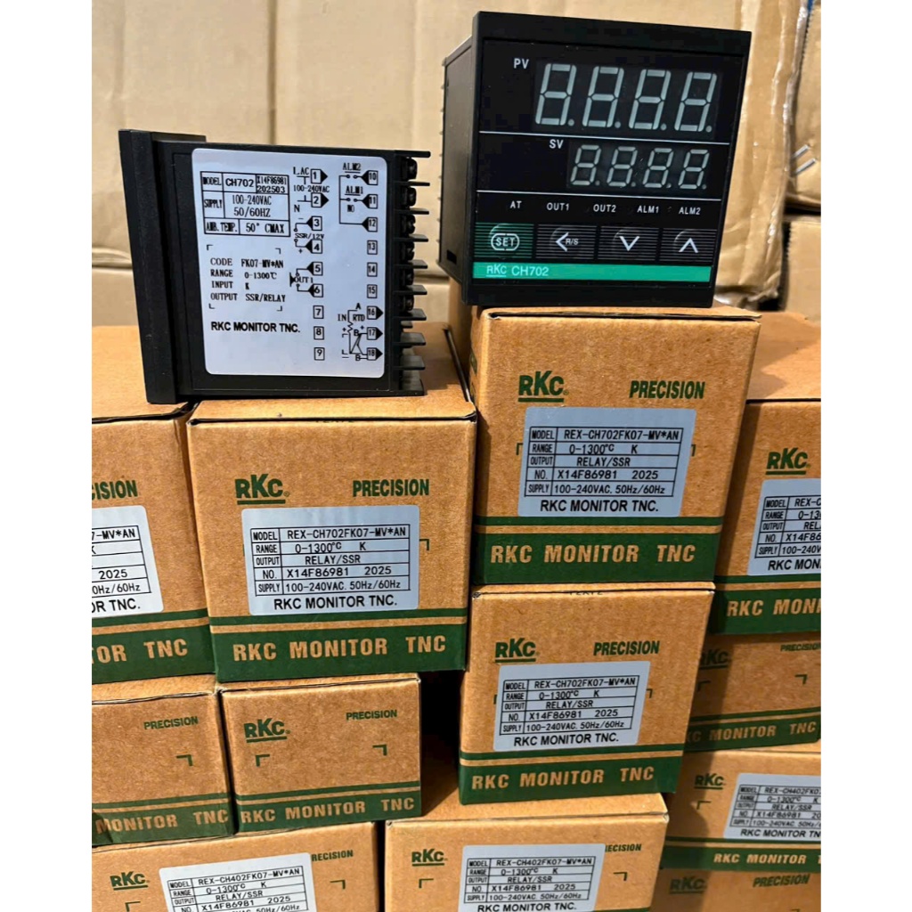 Đồng hồ nhiệt độ REX-C100,C400,C700,C900 (Output Relay), REX-CH102,402,702,902 (output Relay +SSR)