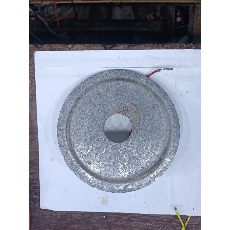 mâm nồi cơm điện tử toshiba 1l và khung vỏ nồi.