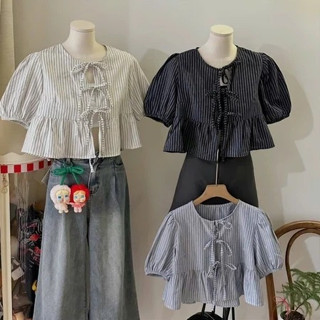 Áo Babydoll ,Áo Kiểu Nữ Kẻ Buộc nơ Jennie, Áo Sơ Mi Kiểu Kẻ Cổ Tròn Dáng Ngắn Croptop Tay Bồng Tiểu Thư Tặng Kèm Áo Quây