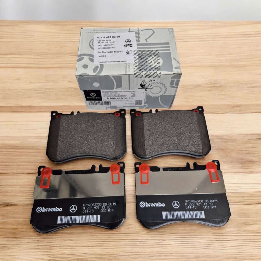 Má phanh trước Mercedes A0004200220  W208 (CLK-Class) và W210 (E-Class)​