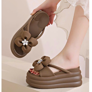 DÉP BM HOA 4 CÁNH 7CM DA XỊN