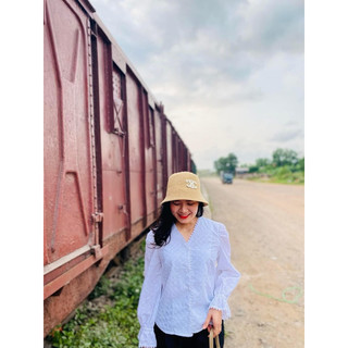 Vải Thô thêu đục lỗ