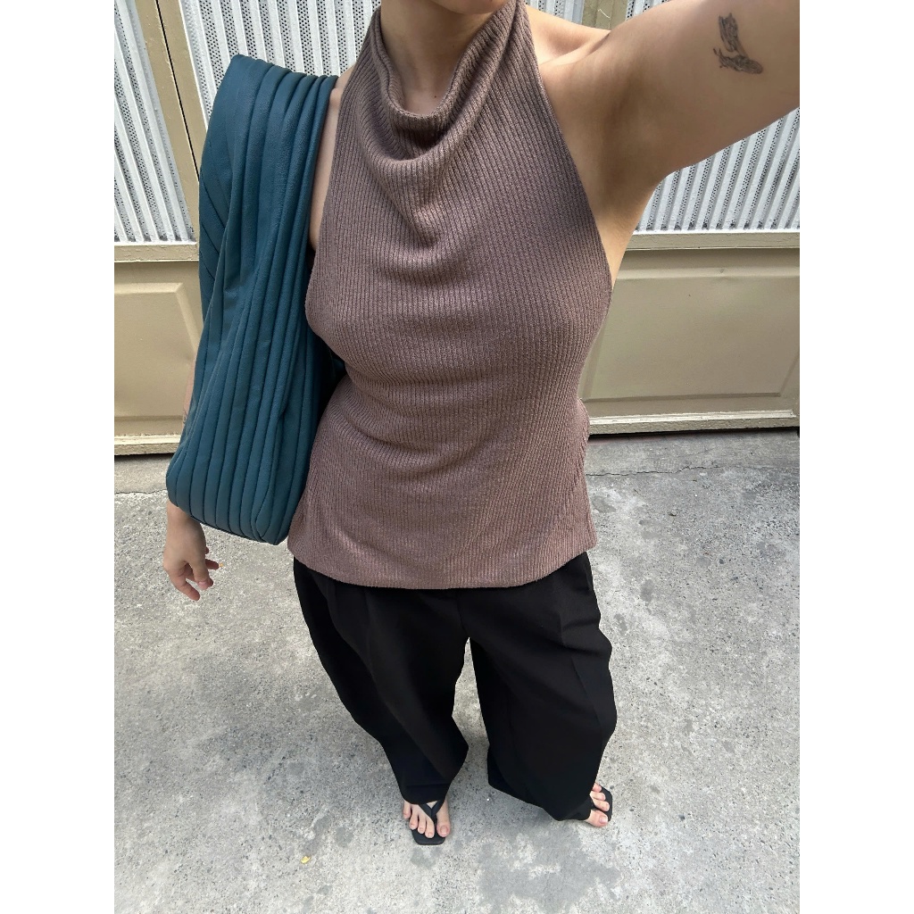 /ou'ba:d/ - ÁO THUN SÁT NÁCH FFREESIZE cổ lọ chất vải thun len co giãn thoải mái, nút cào cào sau lư