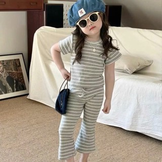 Sét Bộ Quần Áo Bé Gái Tay Ngắn Kẻ Sọc Kèm Quần Ống Loe ,Chất Vải Thun Tăm Hàn Cho Bé Gái Mùa Hè